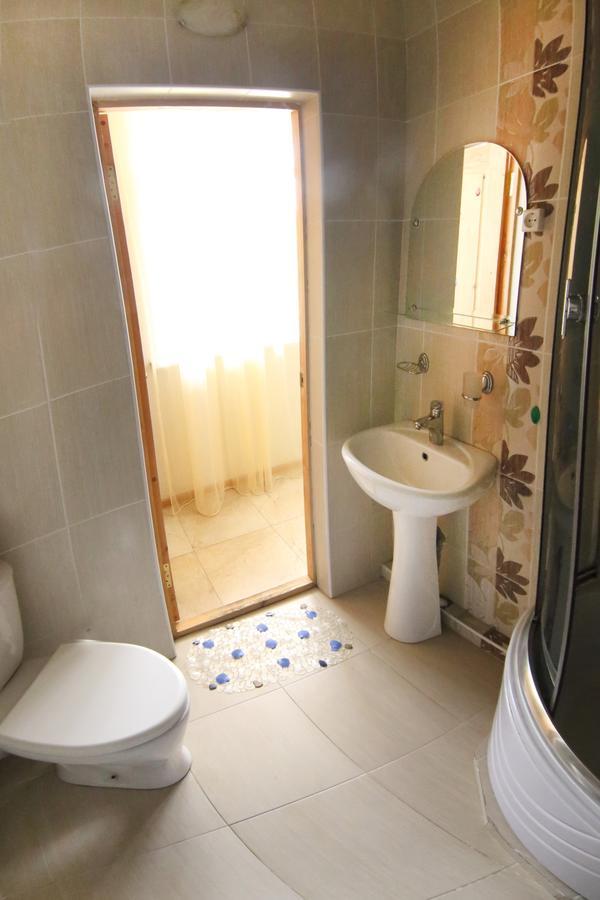 Hotel Kiparis 皮聪达 外观 照片