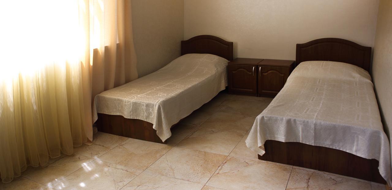 Hotel Kiparis 皮聪达 外观 照片
